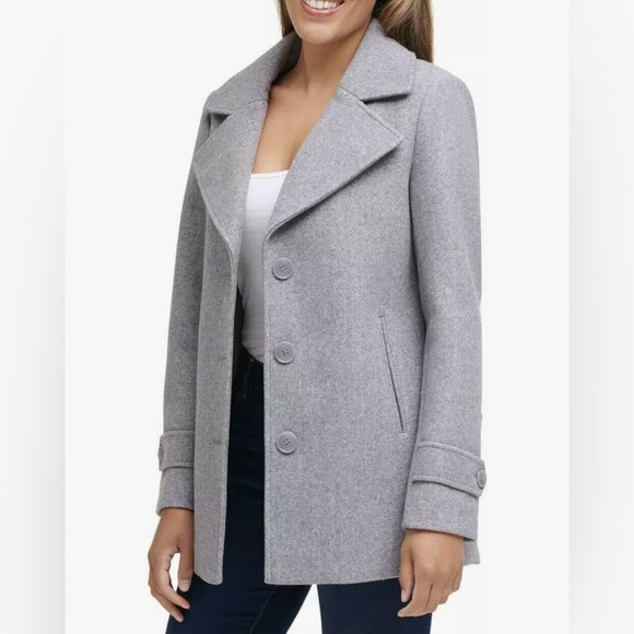 Andrew Marc Women’s Notch Collar 3-Button Coat size Medium - Picture 1 of 16